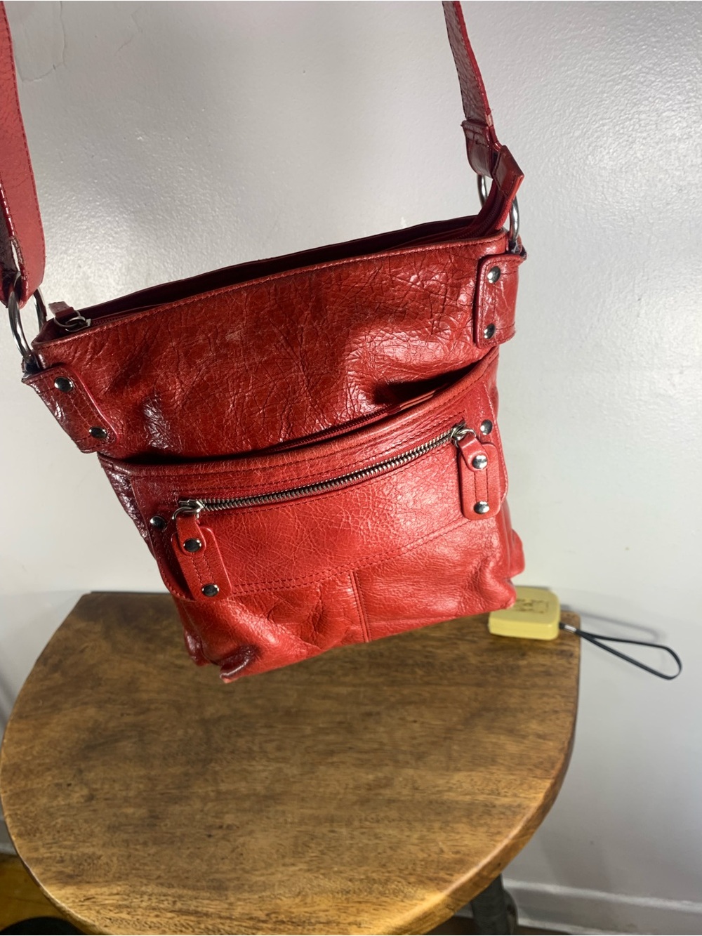Vintage Y2 K Danier red leather crossbody bag multi pocket Distressed shoulder